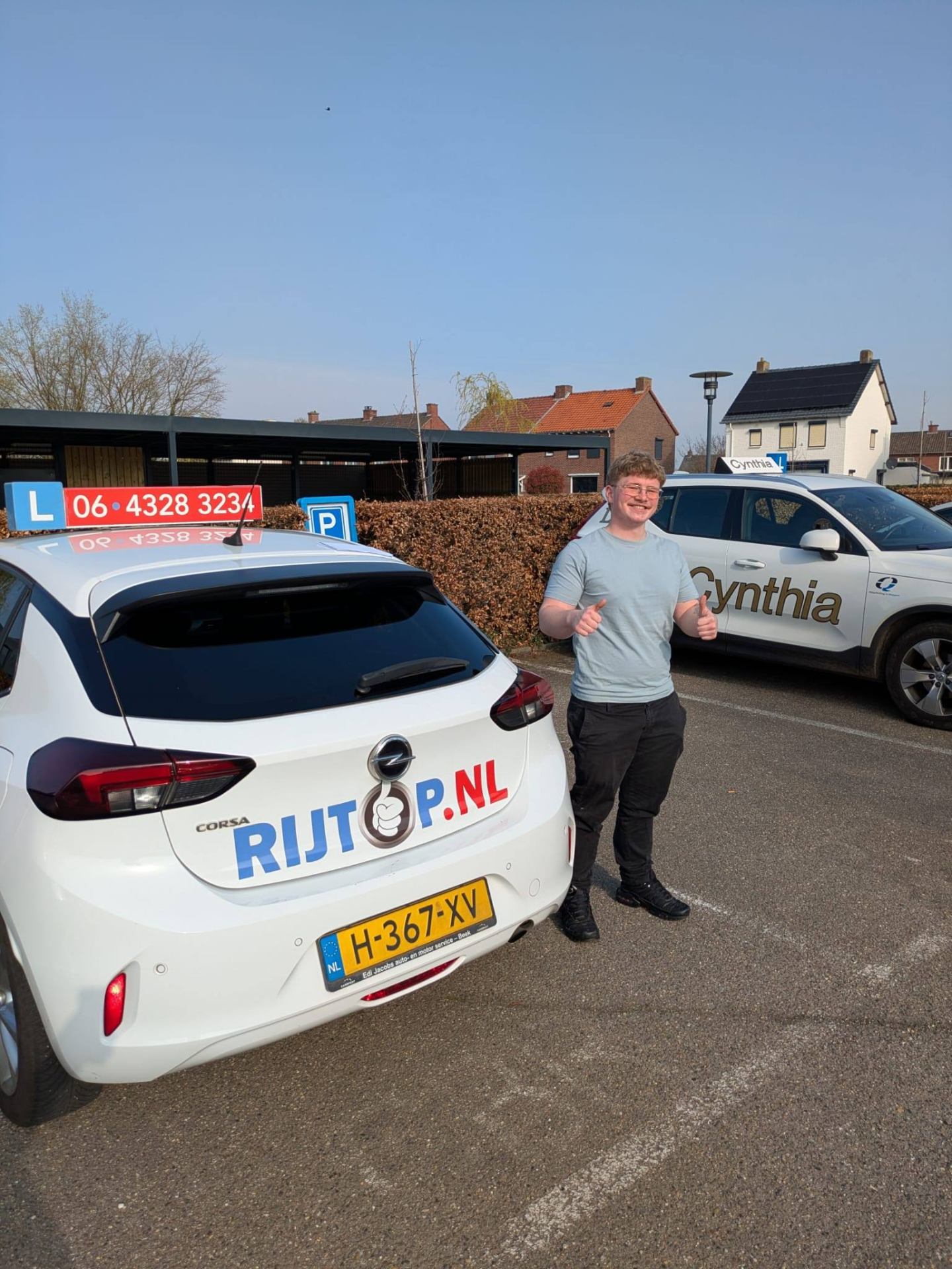 Tom uit Beek — geslaagd bij Rijtop (Auto schakel)